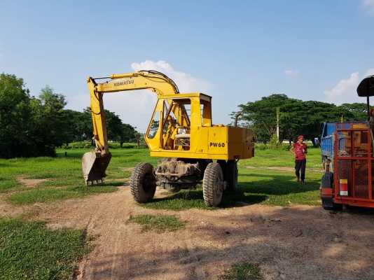 รถขุดล้อยาง KOMATSU PW60-1 รถประกอบญี่ปุ่นแท้