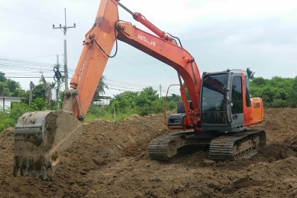 ขาย!! >>> Hitachi Zx120 รุ่น 1 ไฟฟ้าครบ อินวอย <<< เบอร์ติดต่อ 098-7155789