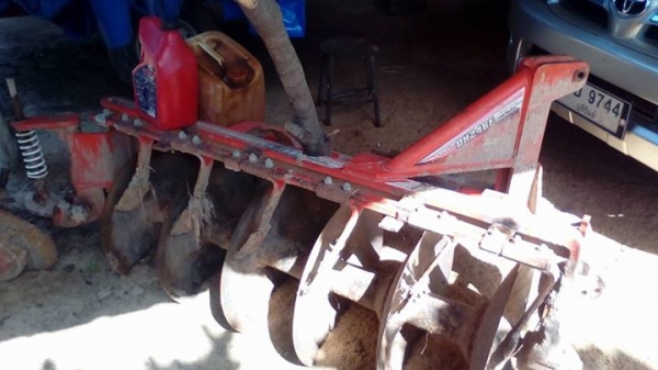 4708  ดันหน้า ผาลหลัง24*6พร้อมโรตารี่ รถใช้งาน น้อย 1,035ชั่วโมง เอกสารทะเบียนพร้อม