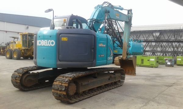 SK135SR-2 YY06 SK135SR-2 YY06