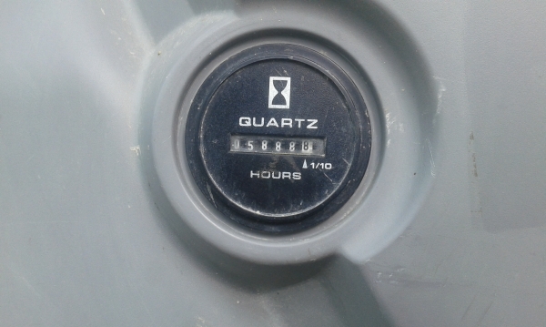 SK135SR-2 YY06 SK135SR-2 YY06