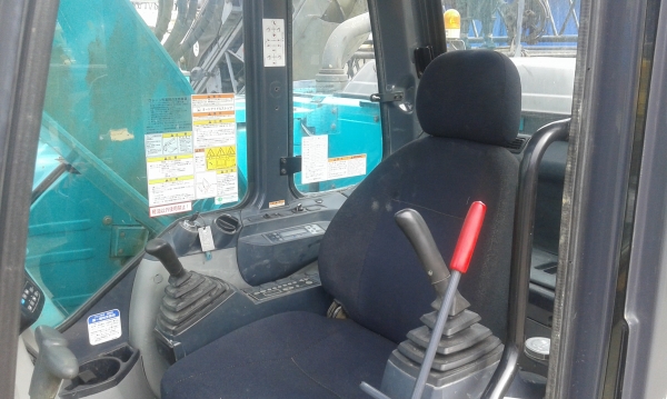 SK135SR-2 YY06 SK135SR-2 YY06