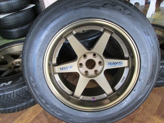 ล้อแม็ก TE37 ขอบ18 6รู114 พร้อมยาง ใส่ นาวาร่า