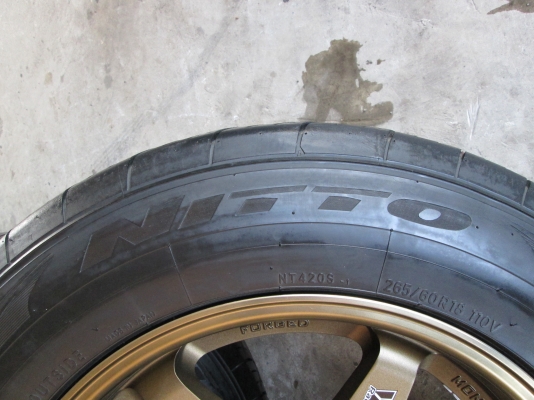 ล้อแม็ก TE37 ขอบ18 6รู114 พร้อมยาง ใส่ นาวาร่า