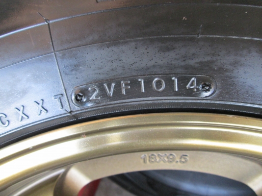 ล้อแม็ก TE37 ขอบ18 6รู114 พร้อมยาง ใส่ นาวาร่า