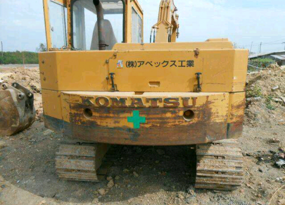 ขาย!! >>> Komatsu Pc60 รุ่น 1 ราคา 245,000 บาท <<< เบอร์ติดต่อ 098-7155789
