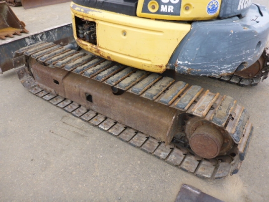 รถขุด KOMATSU PC35MR-2