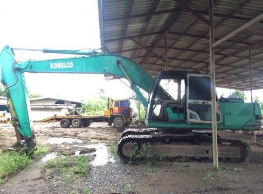 ขาย!! >>> Kobelco Sk200 Mark3 ราคา 440,000 บาท <<< เบอร์ติดต่อ 098-7155789
