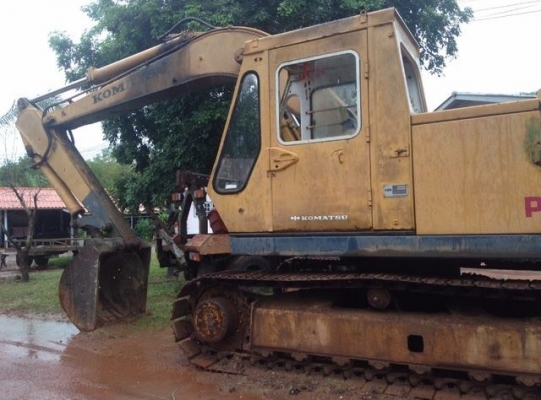 ขาย!! >>> Komatsu Pc120 รุ่น 2 ราคา 320,000 บาท <<< เบอร์ติดต่อ 098-7155789