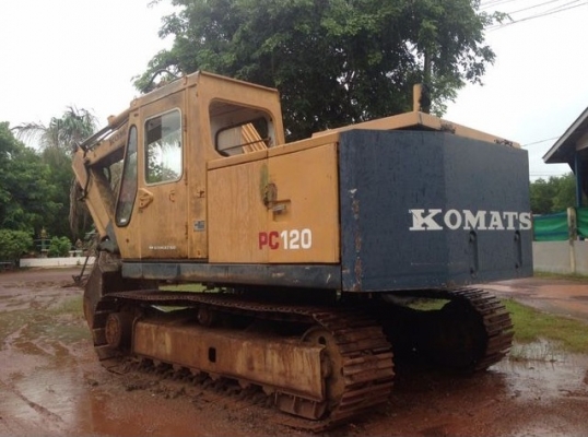ขาย!! >>> Komatsu Pc120 รุ่น 2 ราคา 320,000 บาท <<< เบอร์ติดต่อ 098-7155789