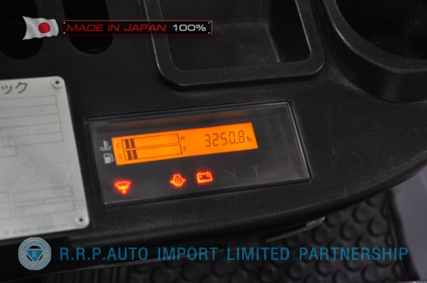 ขายรถโฟล์คลิฟท์มือสอง TOYOTA รุ่น 8FD30-13254 นำเข้าจากประเทศญี่ปุ่น 100\% ไม่เคยใช้งานในไทย