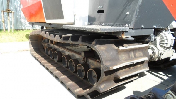 รถเกี่ยวข้าวคูโบต้า DC105X ชั่วโมงงานน้อย 214 ชม. จะซื้อสดก็คุ้มหรือจะผ่อนก็สบาย สนใจโทร 092-2063737