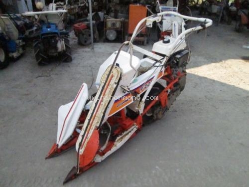 รถเกี่ยวข้าวเดินตาม OSHIMA RB25 พร้อมใช้ ราคา 24,800 บาท รหัสสินค้า : 80802452 www.nihonmono.com