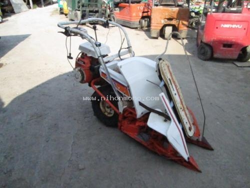 รถเกี่ยวข้าวเดินตาม OSHIMA RB25 พร้อมใช้ ราคา 24,800 บาท รหัสสินค้า : 80802452 www.nihonmono.com