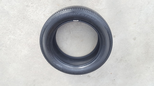 ขายยาง215/55/17 ปี 3314 BRIDGESTONE ER33 4 เส้น