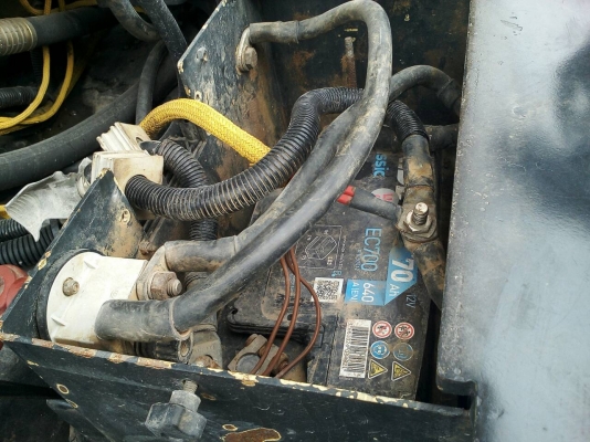 ขายรถบด BOMAG BW219D-4 ขนาด 19ตัน ปี2007 รถเก่าญี่ปุ่นไม่เคยใช้งานในไทยครับ ขายรถบด BOMAG BW219D-4 ขนาด 19ตัน ปี2007 รถเก่าญี่ปุ่นไม่เคยใช้งานในไทยครับ