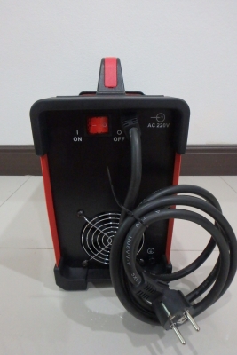 เครื่องเชื่อมอินเวอร์เตอร์ 350 A ยี่ห้อ Bonchi รุ่น MMA-350 ของใหม่ ตัวเบา ยกง่าย มีจอแอลซีดี