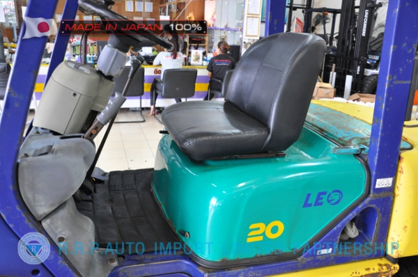 ขายรถโฟล์คลิฟท์มือสอง KOMATSU รุ่น FG20C-517664 นำเข้าจากประเทศญี่ปุ่น 100\% ไม่เคยใช้งานในไทย ขายรถโฟล์คลิฟท์มือสอง KOMATSU รุ่น FG20C-517664 นำเข้าจากประเทศญี่ปุ่น 100\% ไม่เคยใช้งานในไทย