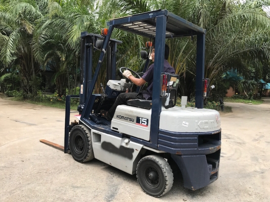 ขายFORKLIFT KOMATSU FG15-15(1.5ตัน) สวยเดิมจากญี่ปุ่น ยังไม่เคยใช้ในไทย 125,000เท่านั้น!!