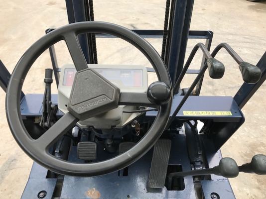 ขายFORKLIFT KOMATSU FG15-15(1.5ตัน) สวยเดิมจากญี่ปุ่น ยังไม่เคยใช้ในไทย 125,000เท่านั้น!!