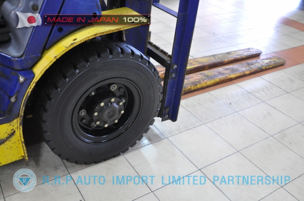 ขายรถโฟล์คลิฟท์มือสอง KOMATSU รุ่น FG20LC-532713 นำเข้าจากประเทศญี่ปุ่น 100\% ไม่เคยใช้งานในไทย