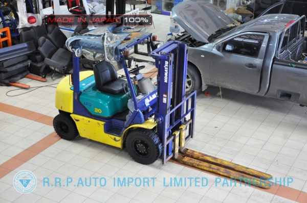 ขายรถโฟล์คลิฟท์มือสอง KOMATSU รุ่น FG20LC-532713 นำเข้าจากประเทศญี่ปุ่น 100\% ไม่เคยใช้งานในไทย