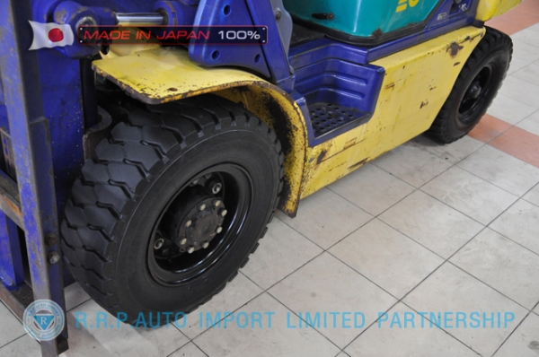 ขายรถโฟล์คลิฟท์มือสอง KOMATSU รุ่น FG20LC-532713 นำเข้าจากประเทศญี่ปุ่น 100\% ไม่เคยใช้งานในไทย