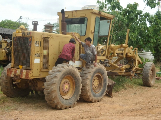 รถเกรด CAT 140G 72V 13800 เอกสารเล่มทะเบียน พร้อมลงงาน