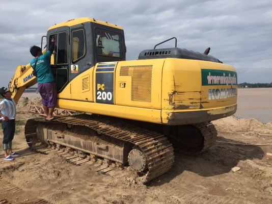 PC200-7..เล่มทะเบียน รถมี2คัน สภาพดี รถเดิมสวยดี