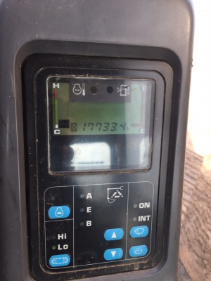 PC200-7..เล่มทะเบียน รถมี2คัน สภาพดี รถเดิมสวยดี