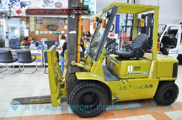 ขายรถโฟล์คลิฟท์มือสอง MITSUBISHI รุ่น FG28-F13G-00055 นำเข้าจากประเทศญี่ปุ่น 100\% ไม่เคยใช้งานในไทย