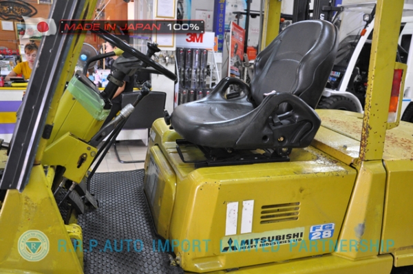 ขายรถโฟล์คลิฟท์มือสอง MITSUBISHI รุ่น FG28-F13G-00055 นำเข้าจากประเทศญี่ปุ่น 100\% ไม่เคยใช้งานในไทย