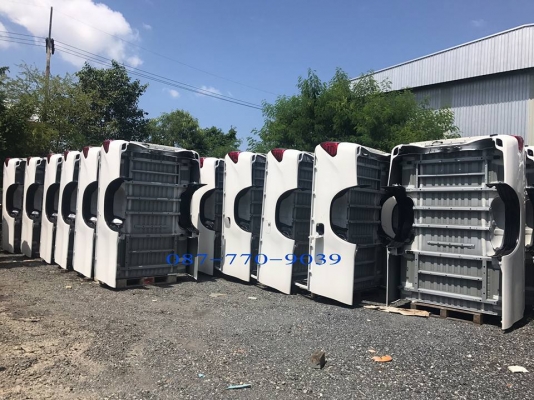 กะบะถอด Toyota Revo ช่วงยาว สีขาว สภาพ 100\%