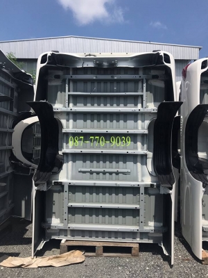 กะบะถอด Toyota Revo ช่วงยาว สีขาว สภาพ 100\%