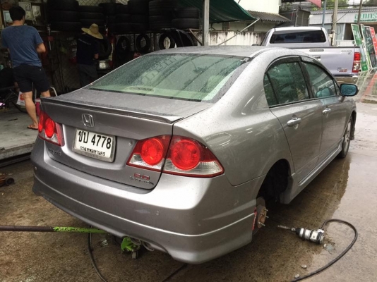 ยาง Firestone 205 55 16 ปี16 ดอกเต็ม ไม่มีปะ ใช้ยาว ราคาไม่แพง