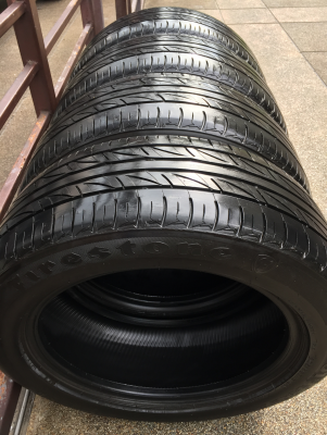 ยาง Firestone 205 55 16 ปี16 ดอกเต็ม ไม่มีปะ ใช้ยาว ราคาไม่แพง