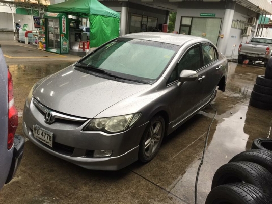 ยาง Firestone 205 55 16 ปี16 ดอกเต็ม ไม่มีปะ ใช้ยาว ราคาไม่แพง