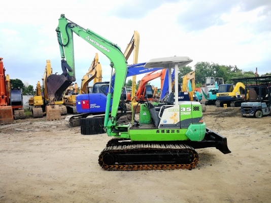 ขายครับ MITSUBISHI mm35  คอนโทนสั้น ปั้มนิ้ว โซ่ใหม่ เร็ว แรง สภาพเดิมๆๆๆ ----------สนใจติดต่อ------------ โทร.0851562314 k.บอย