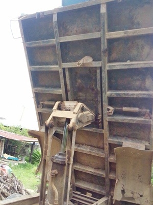 ฝาก-ขาย 6ล้อดั๊ม NPR 115แรง สภาพพร้อมใช้ ขอบคุณครับ