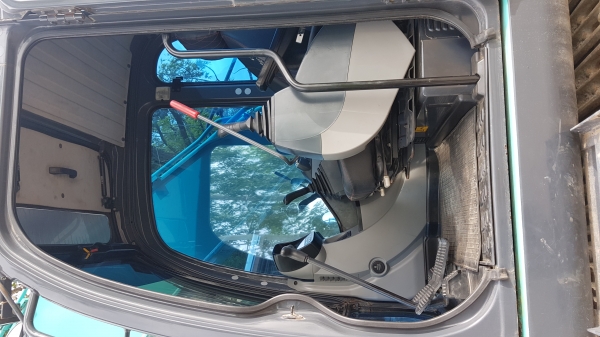 ขายด่วน $$1,680,000$$ KOBELCO SK200 SUPER MARK-8 YN12 สภาพพร้อมใช้งาน