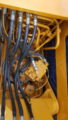 ขาย  KOMUTSU PC60-5 เก่านอกญี่ปุ่น