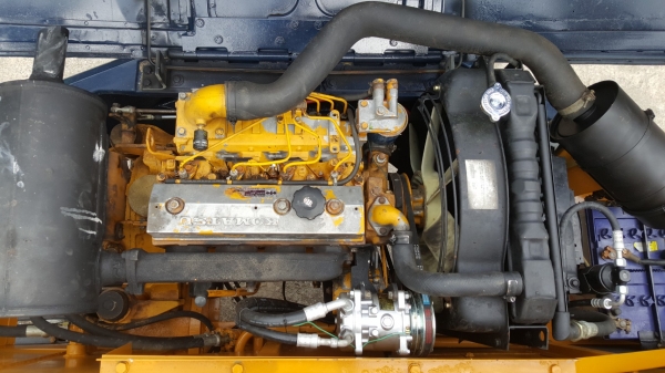 ขาย  KOMUTSU PC60-5 เก่านอกญี่ปุ่น