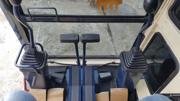 ขาย  KOMUTSU PC60-5 เก่านอกญี่ปุ่น