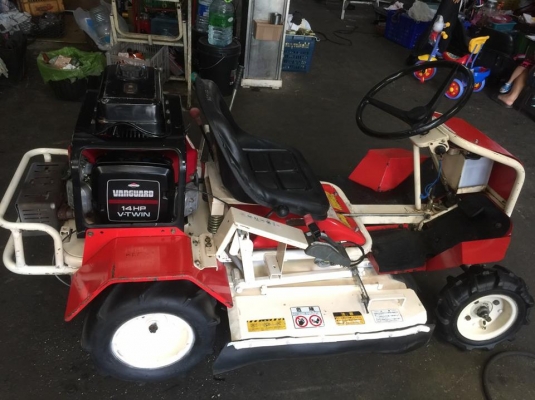 ขายรถตัดหญ้านั่งขับ เคียวริส พร้อมใช้