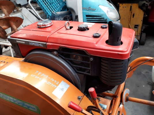 ขายรถขุดร่องดินเดินตามนำเข้าจากญี่ปุ่น