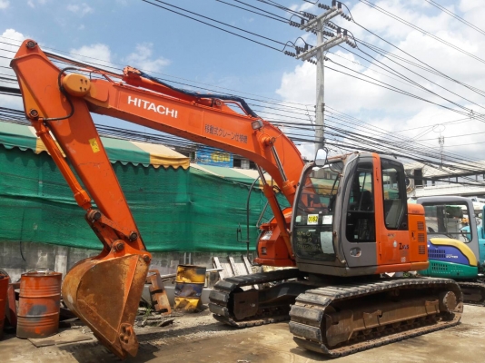ขายHITACHI ZX125US  เก่าญี่ปุ่นแท้  ปี 2006  สภาพสวย  เดิมๆๆ  5,XXX  ชั่วโมง  พร้อมใช้  ลองระบบกันได้ทุกวัน  โทร 089-3818694  ดวงนภา