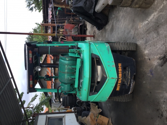 ขาย รถโฟรคลิฟท์ มิซู 2.5 ตัน เสา 4เมตร