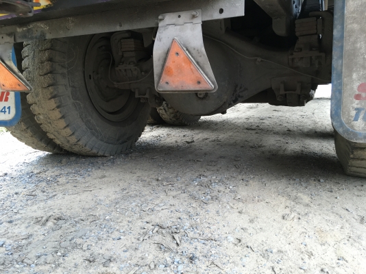 พ่วง 18 ล้อ ISUZU คัตซีจัมโบ้ เครื่อง 230 แรง กระบะมิเนียม - ดั้ม อู่ เอสเอ เทรนเลอร์ แม่ปี46 - ลูกปี 56 สภาพสวย 1.65 ล้านต่อรอง