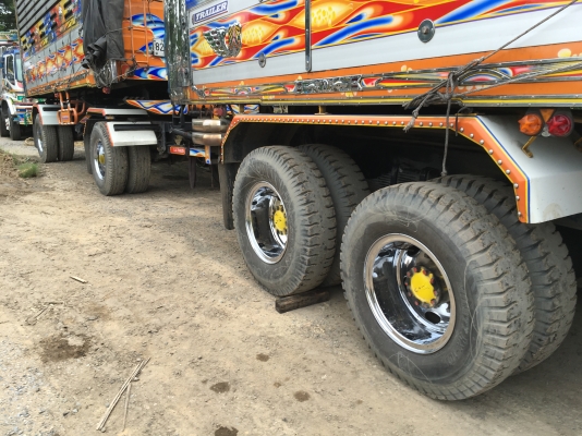 พ่วง 18 ล้อ ISUZU คัตซีจัมโบ้ เครื่อง 230 แรง กระบะมิเนียม - ดั้ม อู่ เอสเอ เทรนเลอร์ แม่ปี46 - ลูกปี 56 สภาพสวย 1.65 ล้านต่อรอง