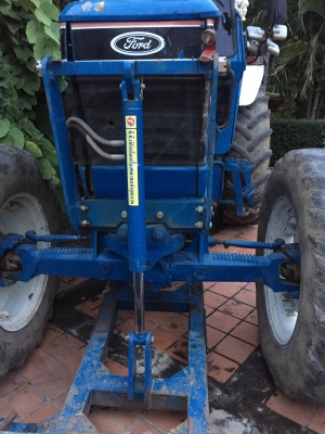 ขาย Ford 8210 ขาย Ford 8210